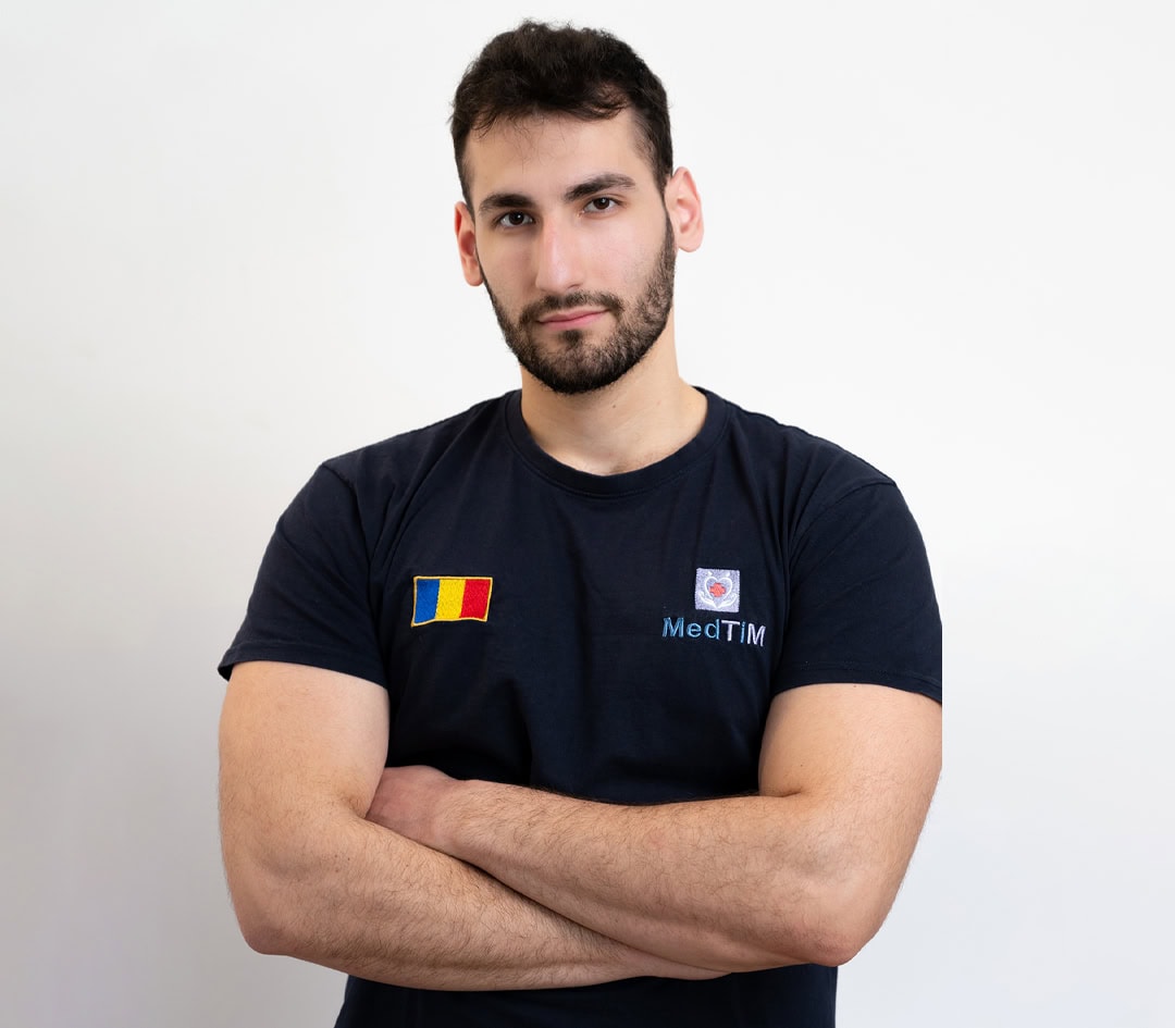 Aleksandar Gajić – román nyelvi fordító a MedTiM klinikán
